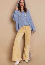 Load image into Gallery viewer, Oversize Chenille Sweater
