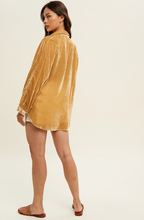 Load image into Gallery viewer, Oversized Crushed Velvet Shirt
