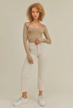 Load image into Gallery viewer, Sand Essential Scoop Neck Bodysuit
