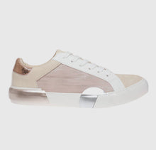 Load image into Gallery viewer, Soulmate Sneaker
