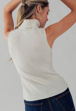 Load image into Gallery viewer, Sleeveless Turtle Neck

