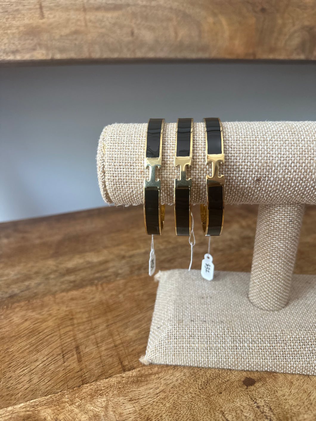 HD1 Solid Gold H + Black Bangle