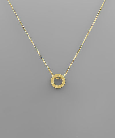 N839 Circle Pendant Necklace