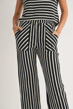 Load image into Gallery viewer, Textured Stripe Knitted Pants
