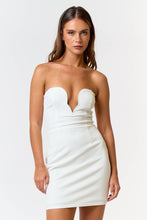Load image into Gallery viewer, Strapless Scalloped Bodycon Dress
