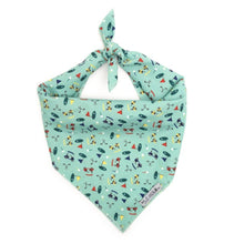 Load image into Gallery viewer, Golf Bandana: Large / Green
