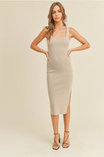 Load image into Gallery viewer, Square Neck Fitted Slit Dress
