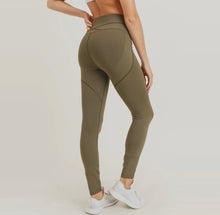 Load image into Gallery viewer, Booty Pop High Waist Leggings
