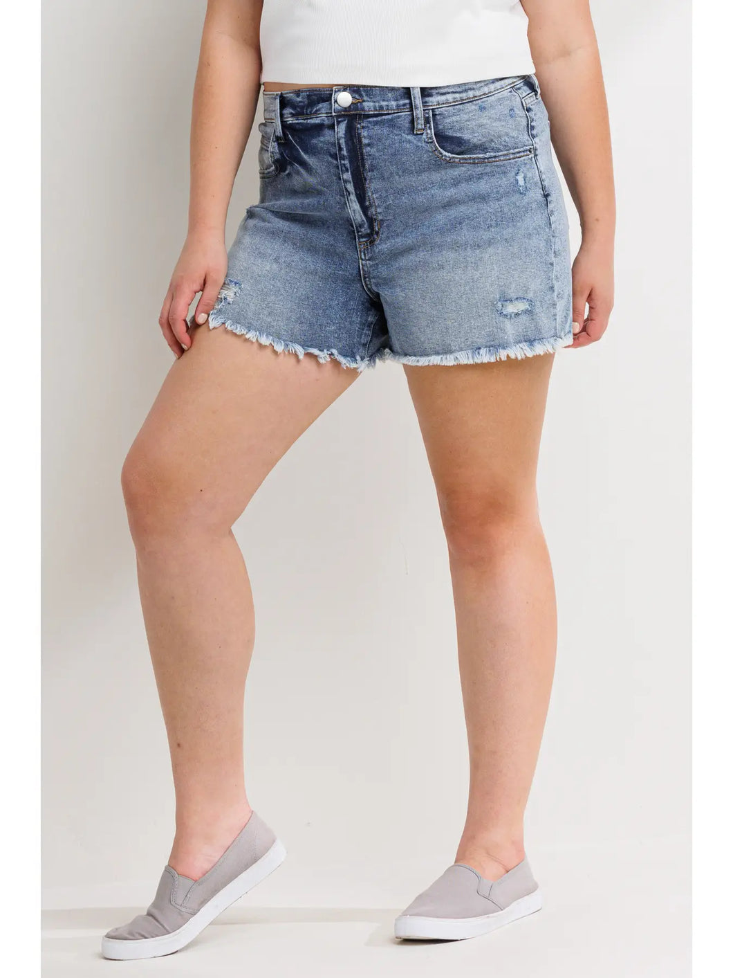 The Fray Hem Denim Short Curvy